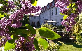 Apartment für 4 Personen im Schloss Neuhausen